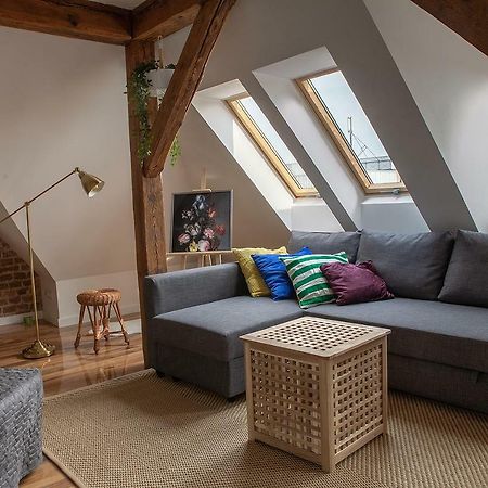 Lazy Days Attic City Center Apartment Katowice Bagian luar foto